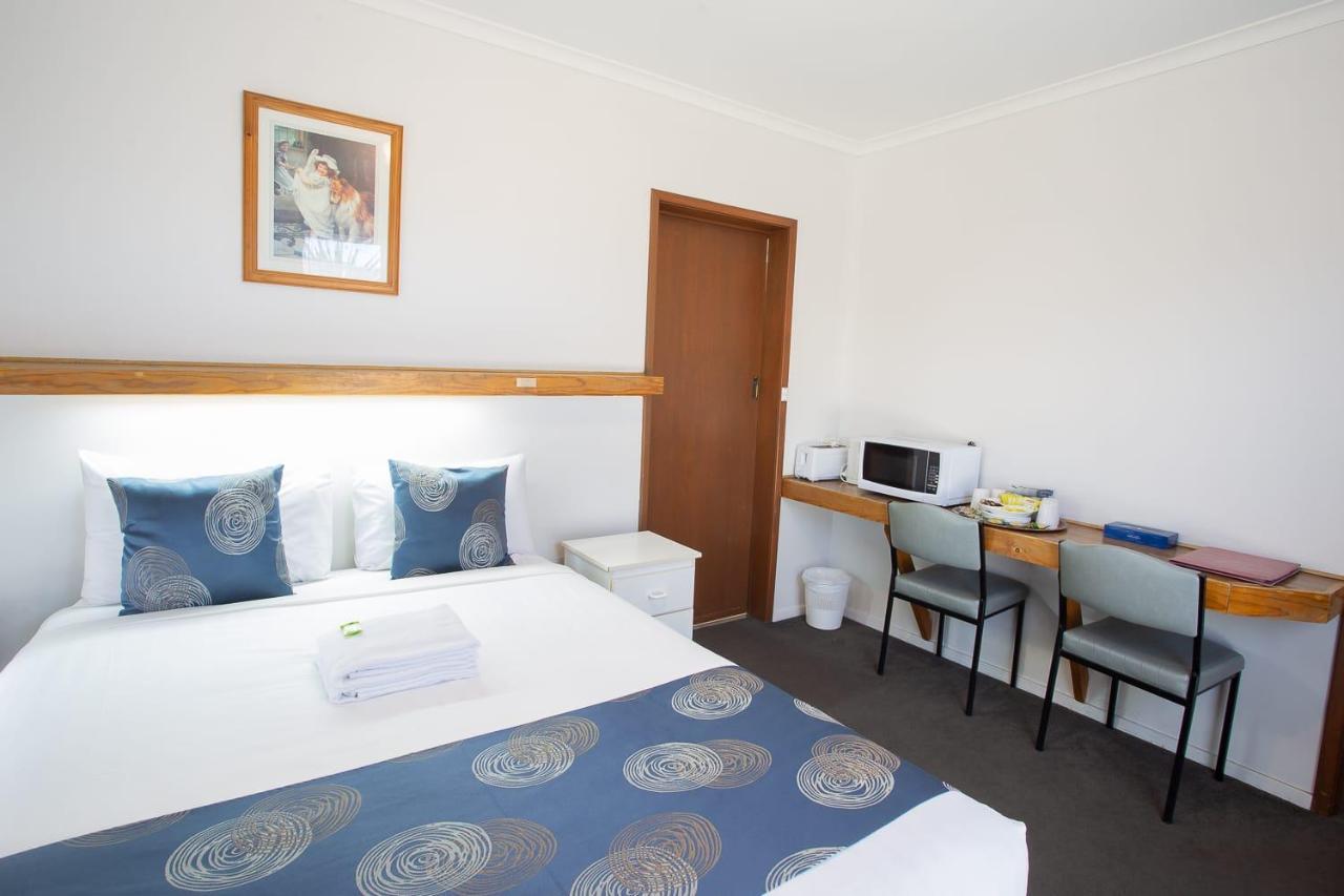 Majestic Motel Horsham Zewnętrze zdjęcie