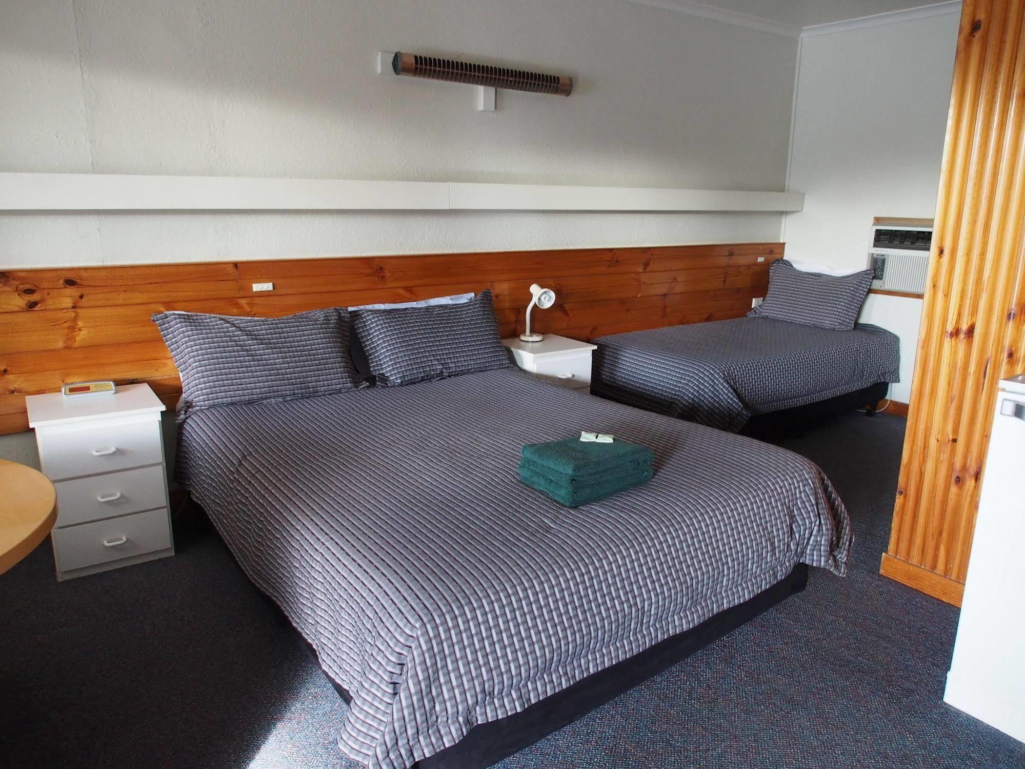 Majestic Motel Horsham Zewnętrze zdjęcie