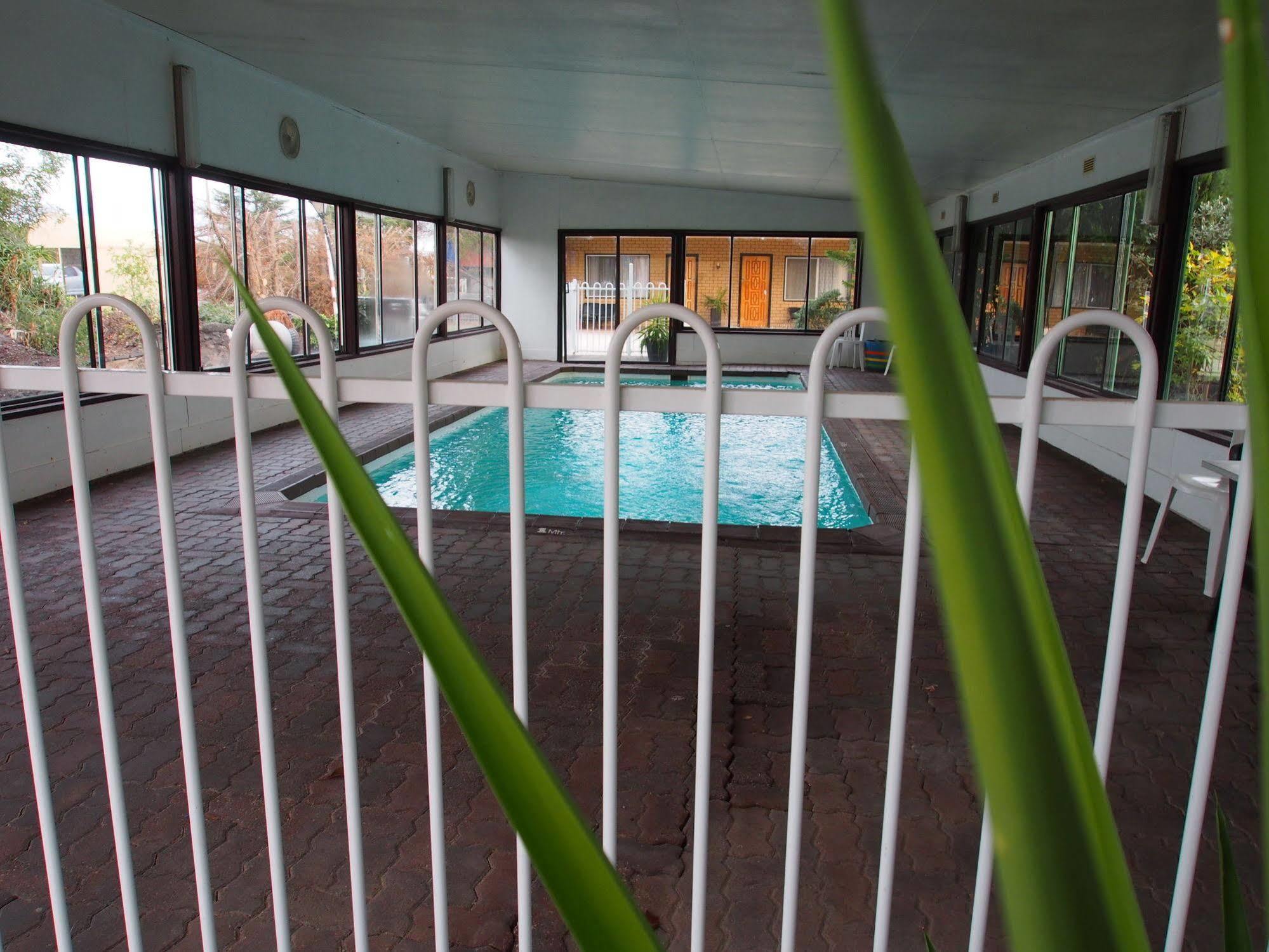 Majestic Motel Horsham Zewnętrze zdjęcie